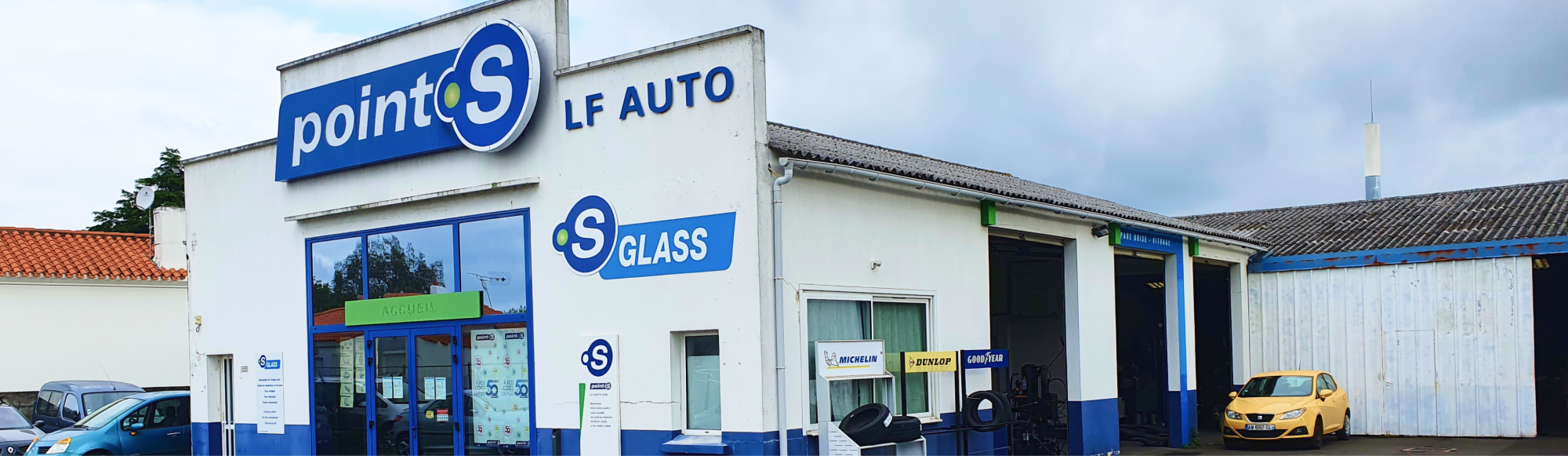 1920-Centre-pointsglass-Challans-1.jpg